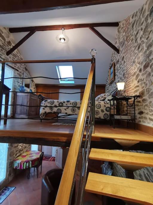 La Petite Porcherie Ladignac-le-Long Extérieur photo