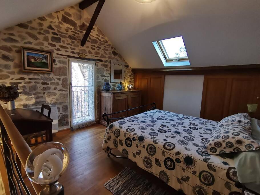 La Petite Porcherie Ladignac-le-Long Extérieur photo