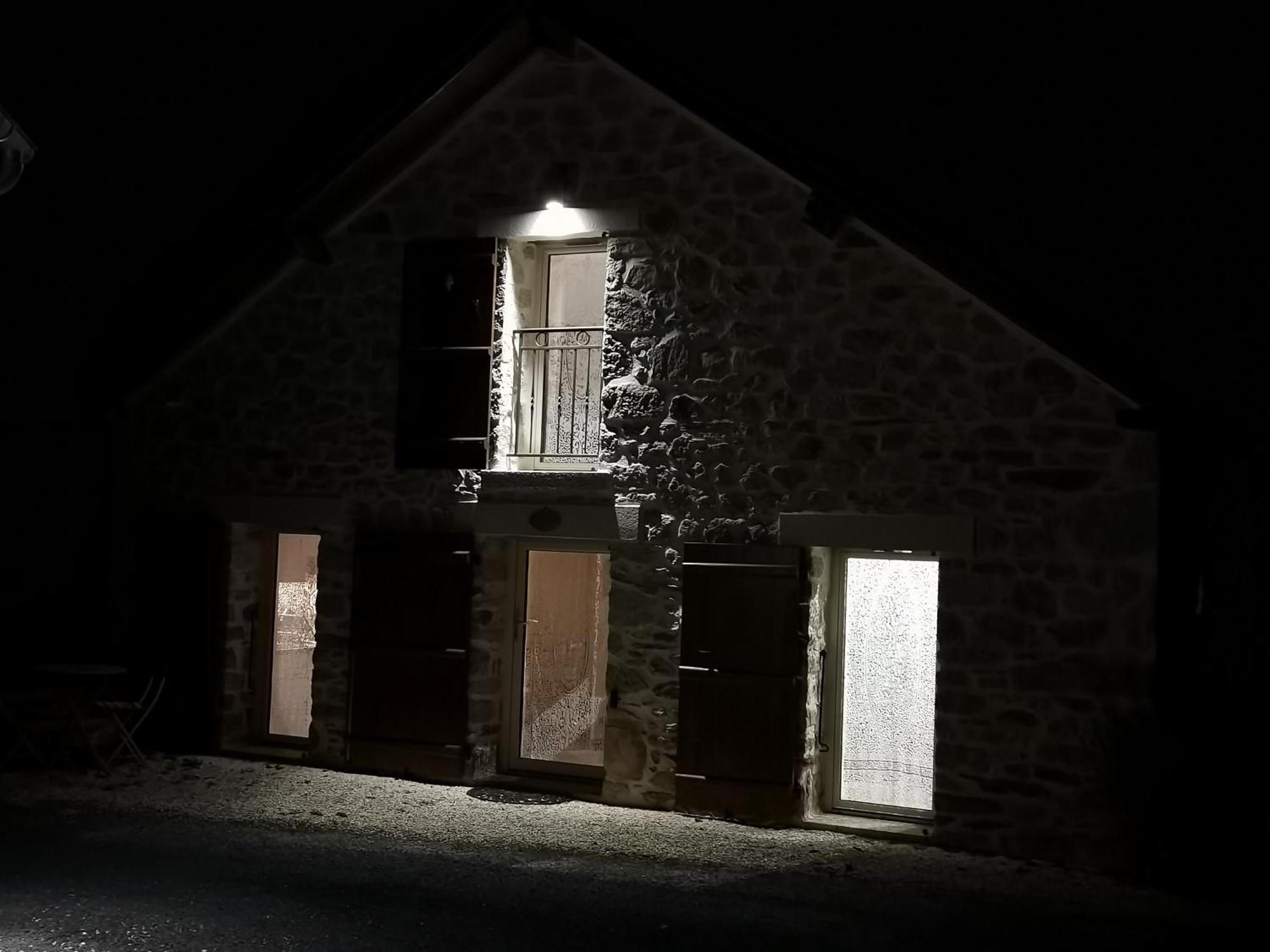 La Petite Porcherie Ladignac-le-Long Extérieur photo